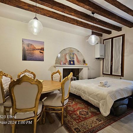 La Residenza Di Carlo Close To Piazza San Marco Venice Luaran gambar